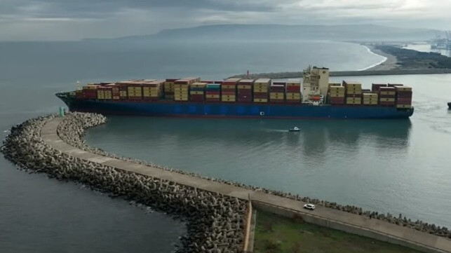 MSC containership grounding