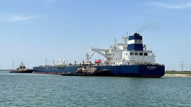 tanker disabled in Suez Canal 