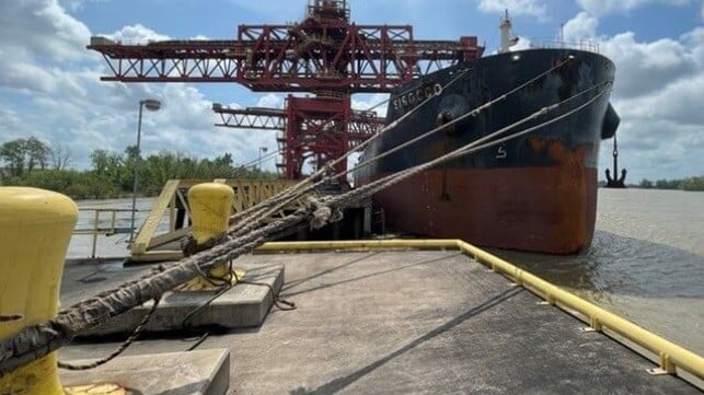 Sirocco's mooring arrangements on the day before the casualty (Oldendorff / NTSB)