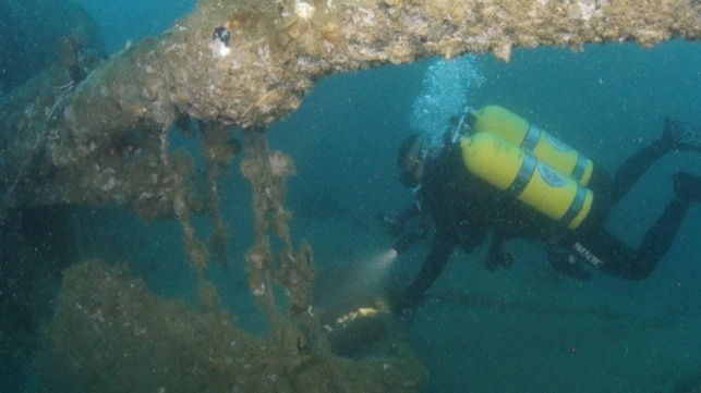 Dive search HMS Sukhothai