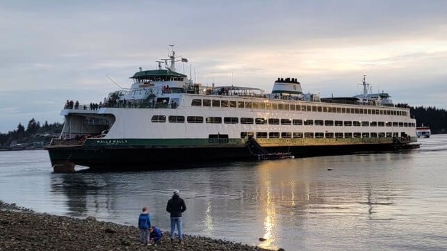WSF ferry aground