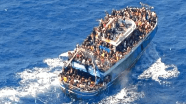 Overloaded migrant vessel