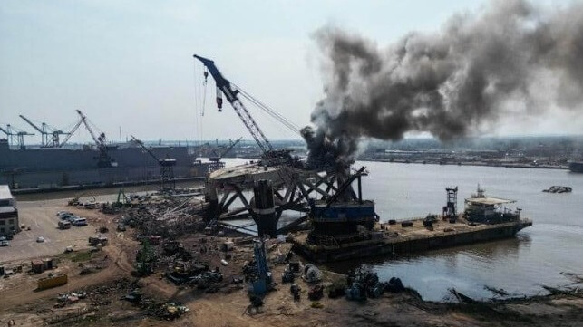 Rig on fire at Alabama Shipyard