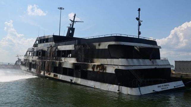 Spirit of Norfolk during salvage efforts (Courtesy USCG)