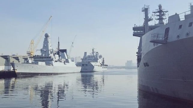 CSG ships tied up at the BDSSU Sebawang Facility (BDSSU)