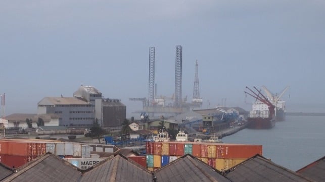 Takoradi Harbor (Banku / CC BY SA 3.0)