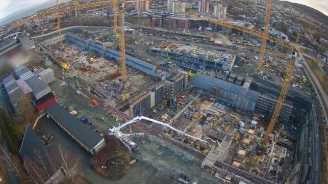 The approximately 300-metre-long hole at Tyholt in Trondheim is big enough to accommodate the London Eye, Oslo Plaza and the Arc de Triomphe in Paris – one next to the other. Photo: Statsbygg