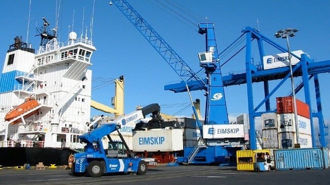 Eimskip container operations on dock