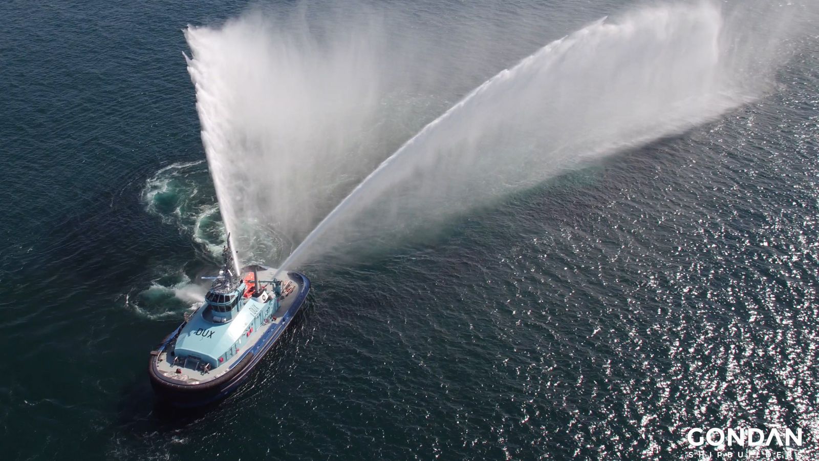 First dual fuel tugboat DUX and its two sisters will serve Norway's state-owned energy company Statoil at its LNG gas terminal in Hammerfest, Norway.