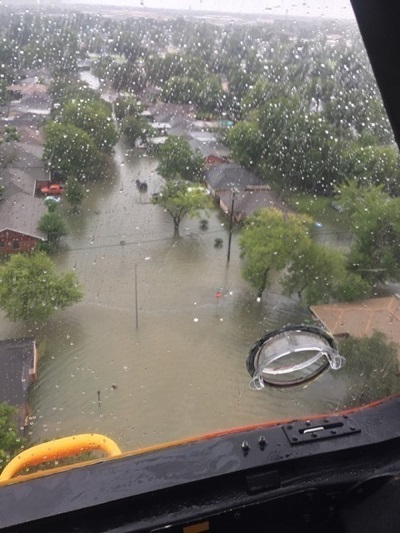 See The Raw Footage: Milwaukee County Streets Turned Into Rivers - quoety4